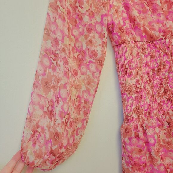 Vero Moda Ducte Smocked Floral Geranium Pink Size XS Mini Dress - Picture 4 of 8